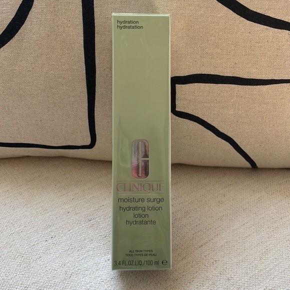 Clinique Moisture Surge Hydrating BRAND NEW IN BOX - Picture 4 of 7